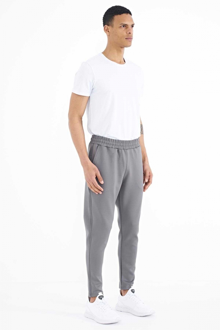   :14733 ENR BLACK PULLOVER (TUR)