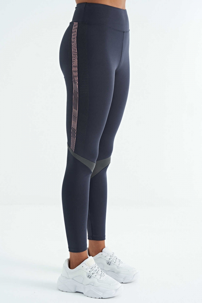   :1053 RELAX-5333 DARK BLUE BATT