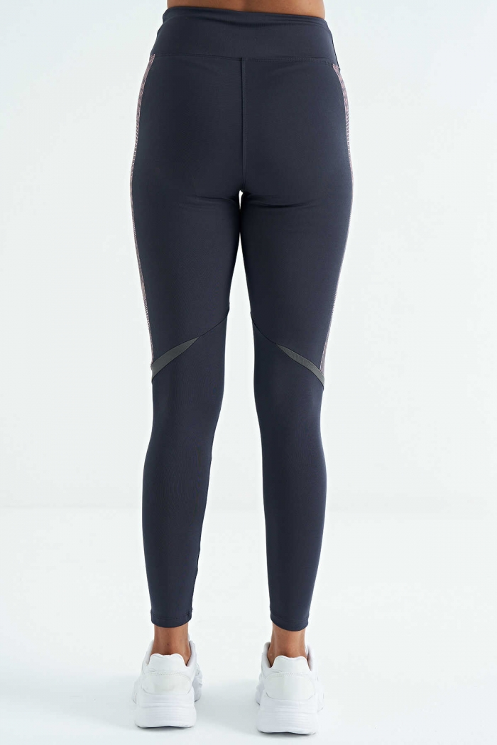   :1053 RELAX-5333 DARK BLUE BATT