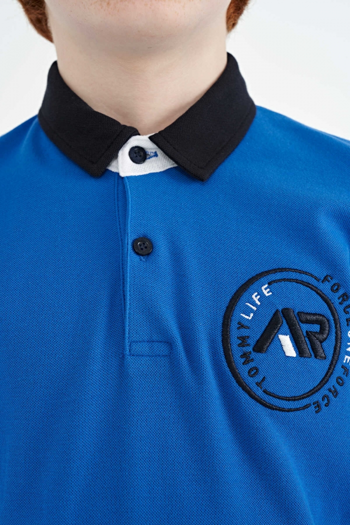   :15750 ENR NAVY BLUE & WHITE SHIRT
