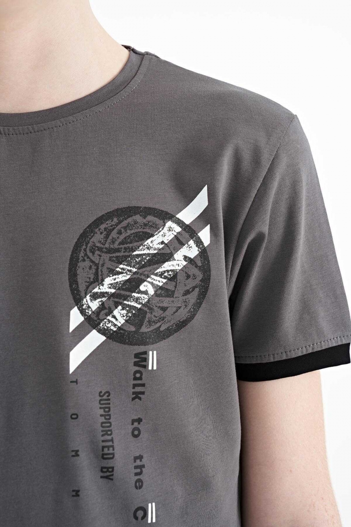   :20674 DLF WHITE T-SHIRT