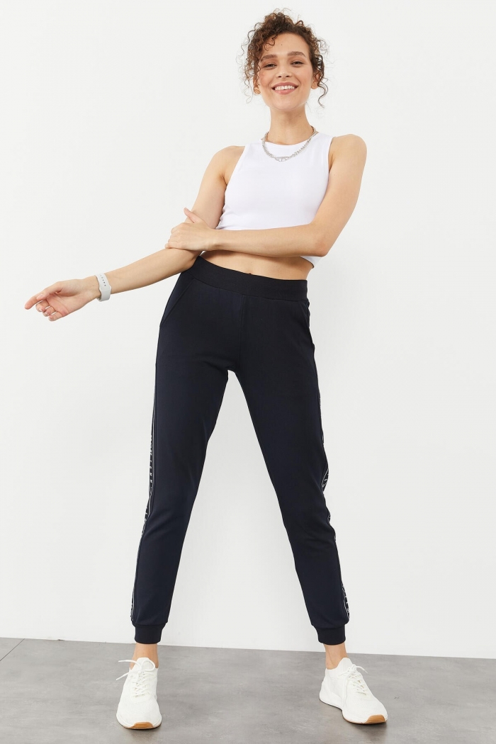   :9058 SHORT-2525
