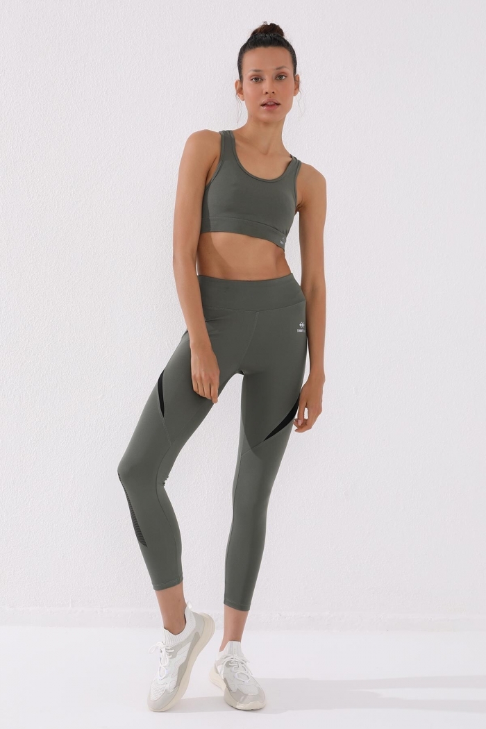   :deFACE 0033 GREY