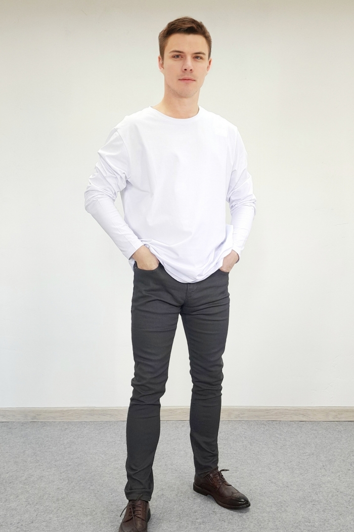   :19448 ENR BLACK T-SHIRT