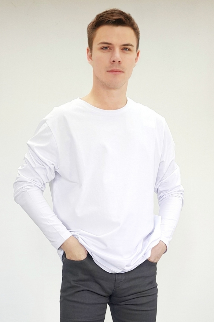   :19448 ENR BLACK T-SHIRT